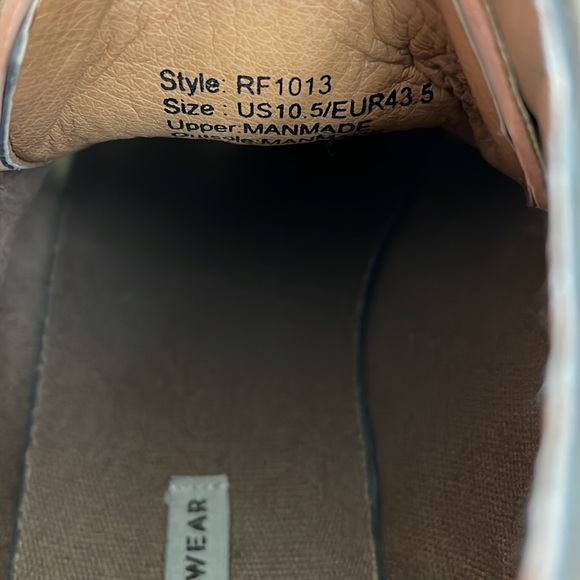 Reserved Footwear - 10.5 - Picture 4 of 4